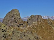 40 Zoom su Cima Piazzotti or. e Torrione di Mezzaluna